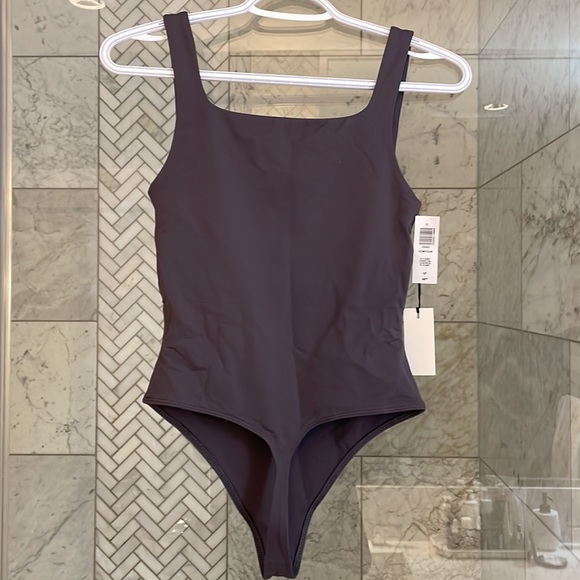 Babaton Contour Square Neck Tank Bodysuit - size small, NWT - Picture 2 of 4